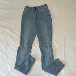 High Wasted Fit Jeans - Vintage Blue